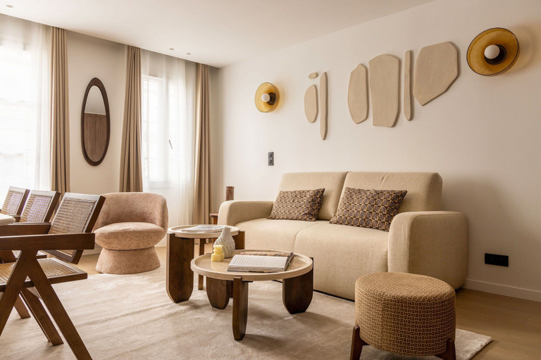 Primary image, Magnificent apartment -2BR-6P- Musee du Louvre, Paris