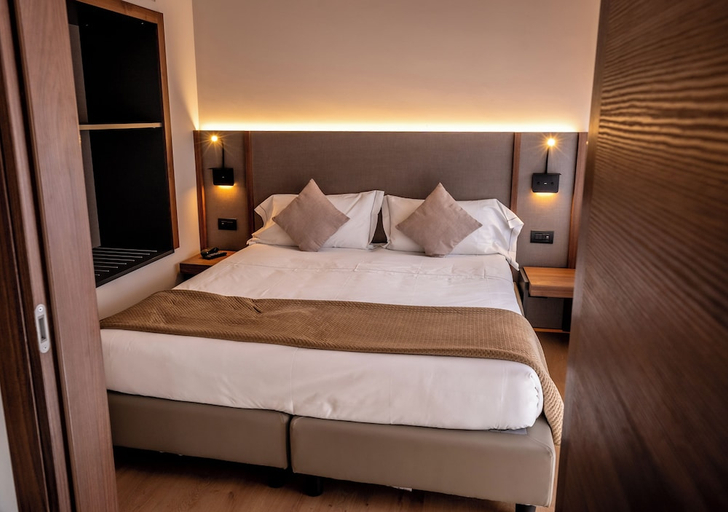 Bedroom 2, RESIDENCE PORTA AL PRATO, Florence