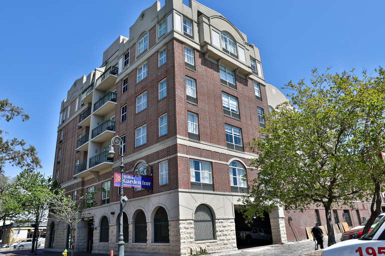 Exterior & Views 2, Hilton Garden Inn Historic Savannah, Chatham