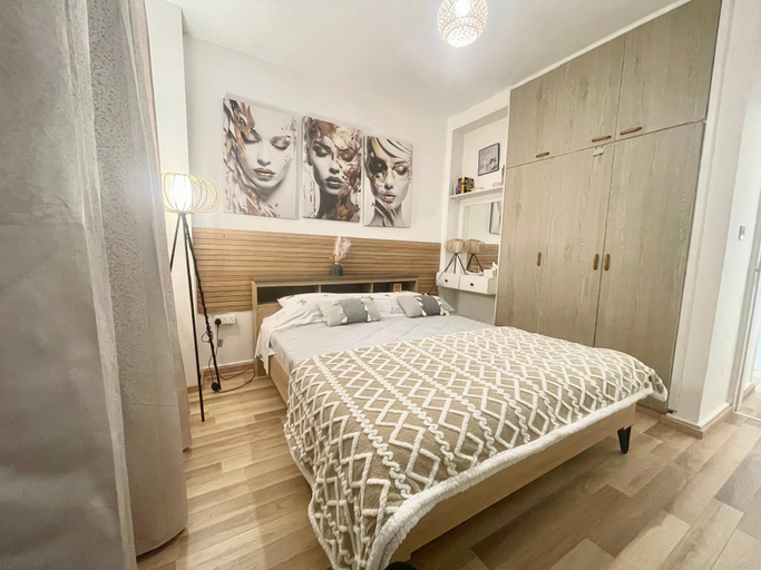 Bedroom 2, Ibiscus Garden Apartment with Pool, Kato Paphos