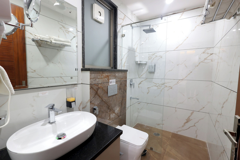 Bathroom 4, Escape - Stays and Serviced Apartments, Gurgaon