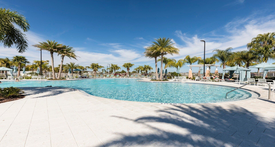Sport & Beauty 5, Luxury Orlando Getaway With Resort Perks, Osceola