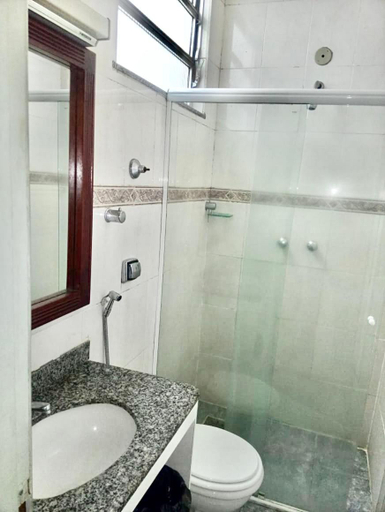 Bathroom 4, Hotel Comendador, Três Rios