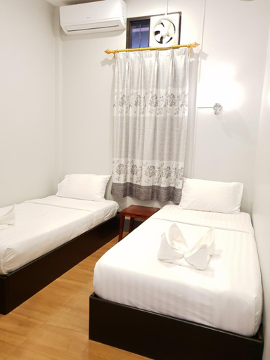 Bedroom 4, Phonethavy Guesthouse, Luang Prabang