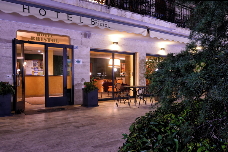 Exterior & Views, Hotel Bristol, Savona
