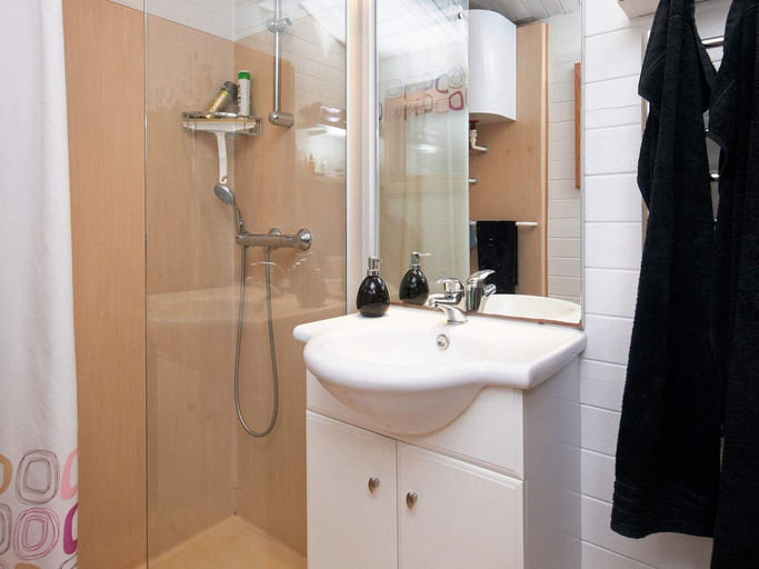 Bathroom, 6 Person Holiday Home in Hirtshals, Hjørring
