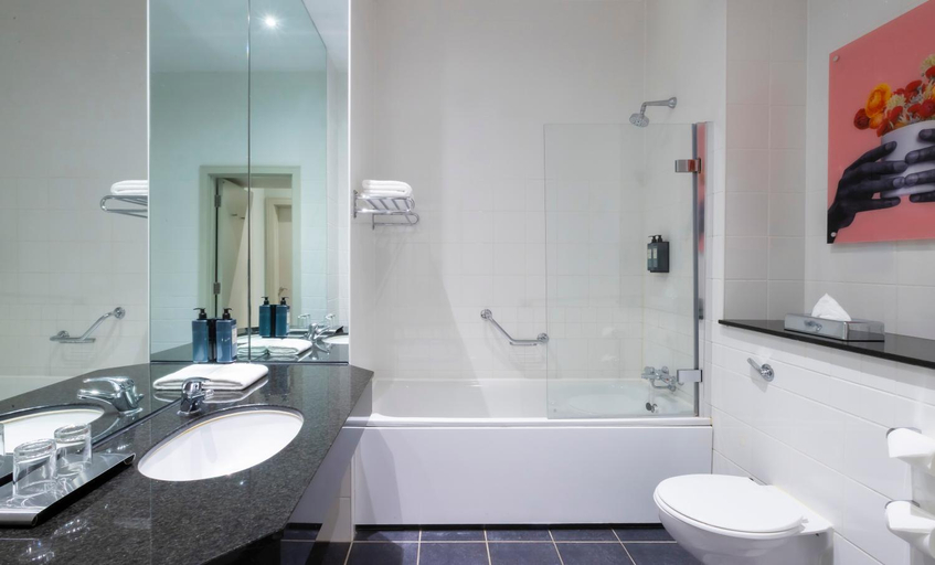 Bathroom 4, Clarion Hotel Sligo
