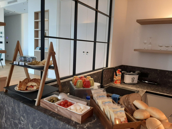 Food & Drinks 5, B B Le Suites Di Costanza, Palermo