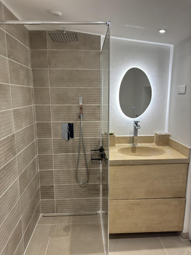 Bathroom 3, La Maison Provençale, Var