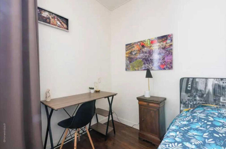 Room 4, Charming Flat - 1bdr/2p - Montargis Centre, Loiret