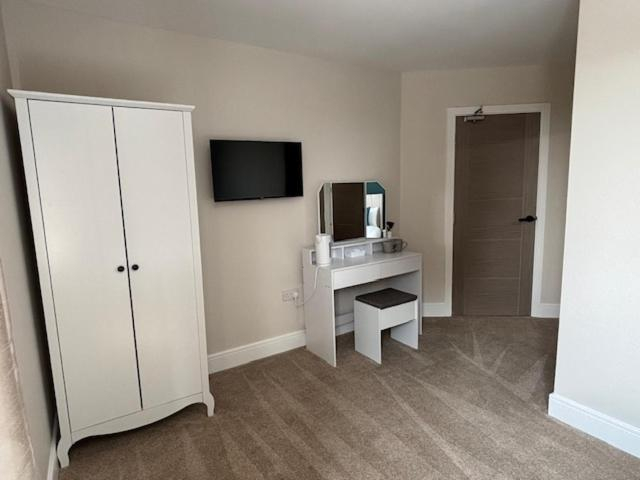Bedroom 3, East Halton Hotel, North Lincolnshire