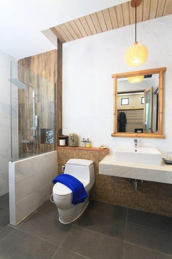 Bathroom 5, Lanta Casa Blanca, Ko Lanta