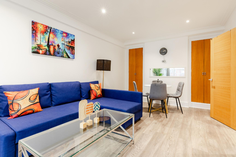 Others 5, Central Apartments near Marble Arch, London