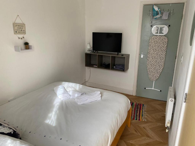 Bedroom 2, Norwich Apartment - Cosy & Comfortable 1 Bedroom, London