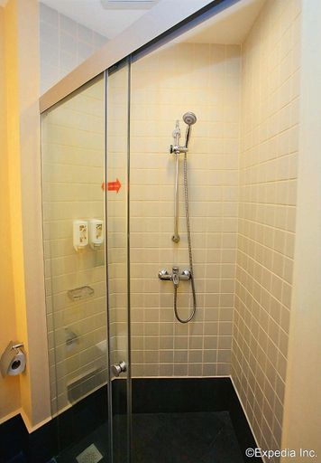 Bathroom 29