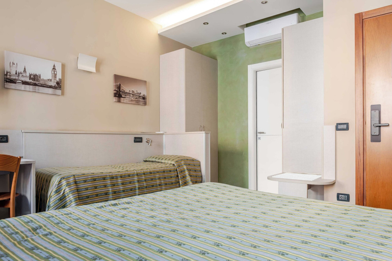 Room 2, Hotel 3 Comfortable Stay in Ventimiglia, Imperia
