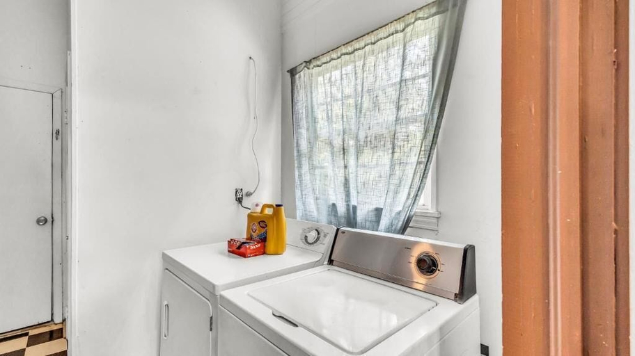 Others 2, Charming Duplex in Historic District, Muscogee