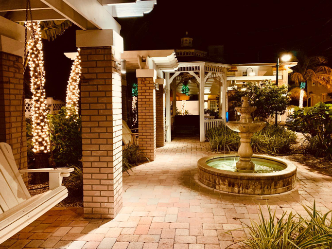 Others 5, Coconut Inn, Pinellas