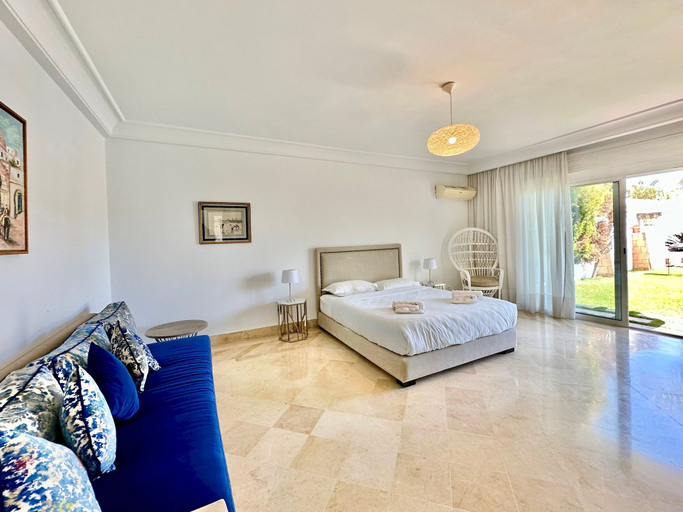 Room 4, Villa Neptune Pour 8 Pieds Dans l eau Carthage, Carthage