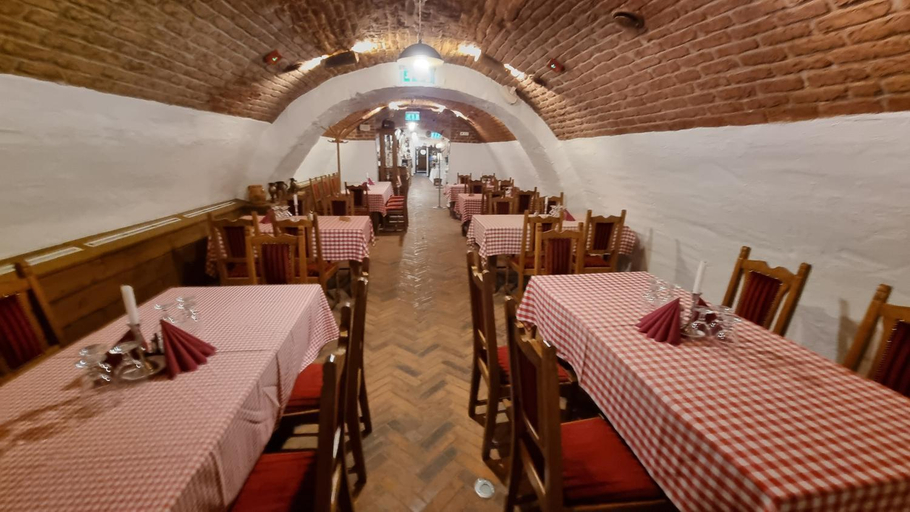 Food & Drinks 3, Regi Posta Hotel es Etterem, Debrecen