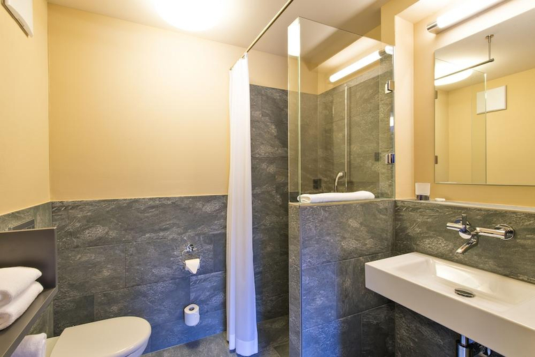 Bathroom 4, Hotel Morteratsch, Maloja