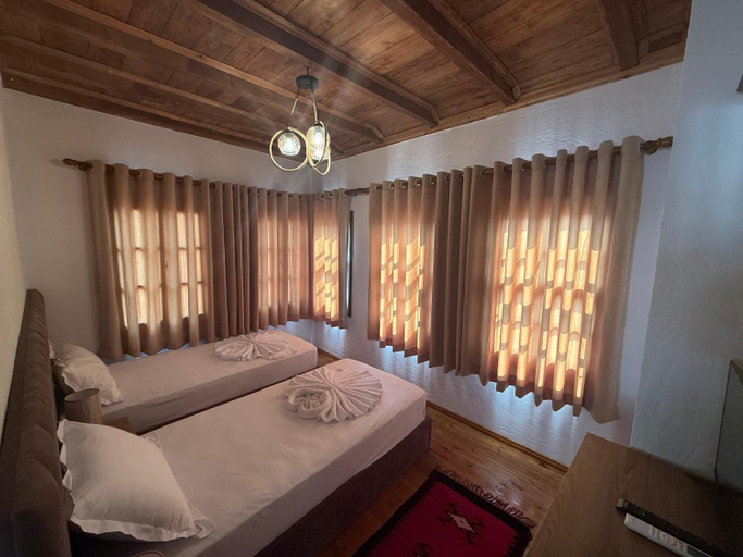 Bedroom 3, Hotel Borklad, Beratit