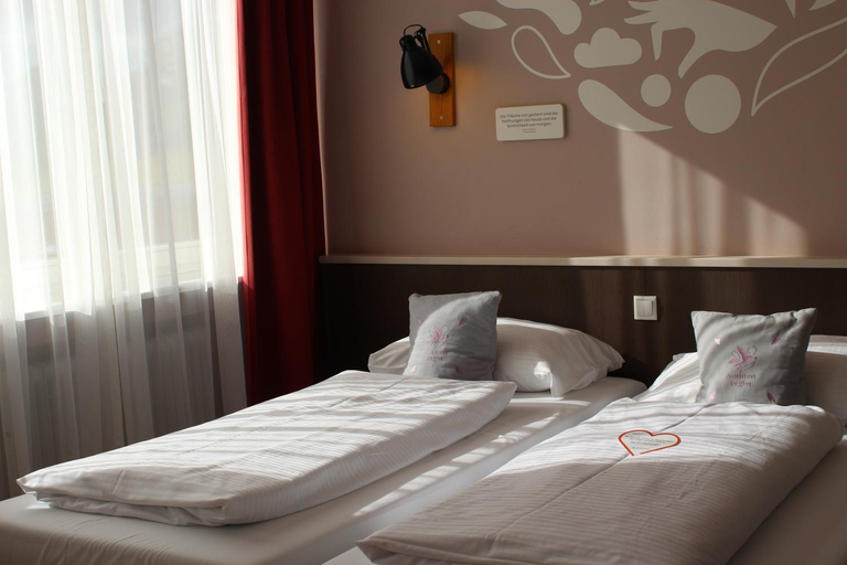 Bedroom, JUFA Hotel Konigswinter/Bonn, Rhein-Sieg-Kreis