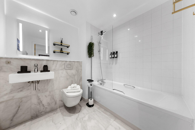 Bathroom 3, Whitby House, London