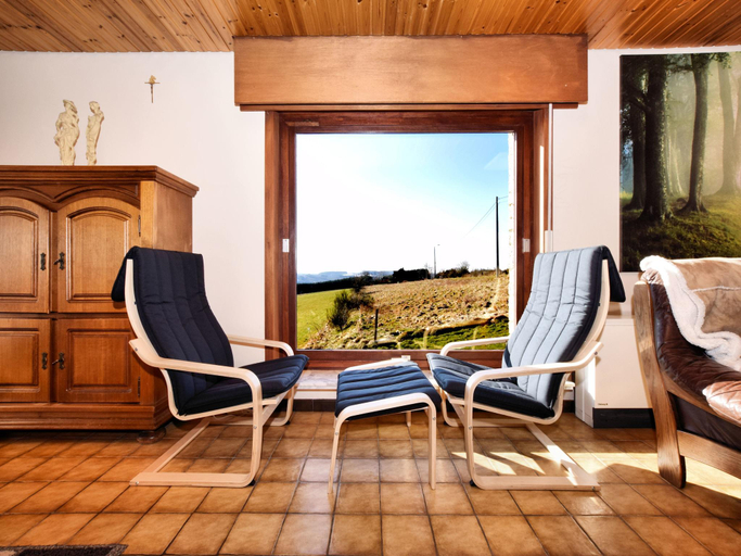 Others 5, Holiday home in Nadrin with private terrace, Luxembourg