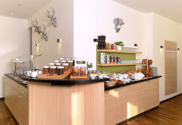 Food & Drinks 5, Hotel Bayerisch Meran, Rosenheim