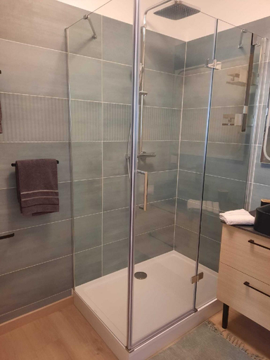 Bathroom 4, DUPLEX RDC, Seine-Maritime