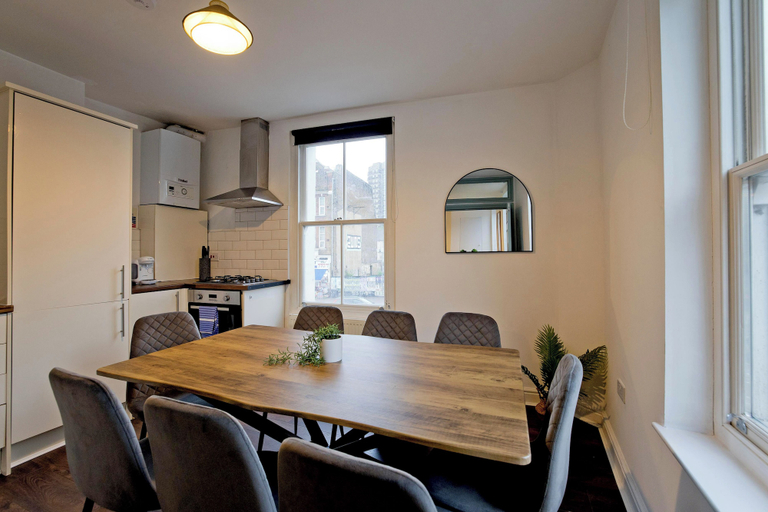 Others 5, Imperial Whitechapel Apartments, London