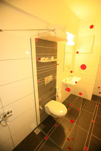Bathroom, Zephyros City Otel, Datça