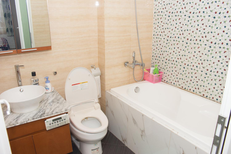 Bathroom 4, MOMIZI Serviced Apartment, Hải Dương