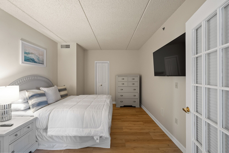 Bedroom 2, Bella Vista Suites, Walworth