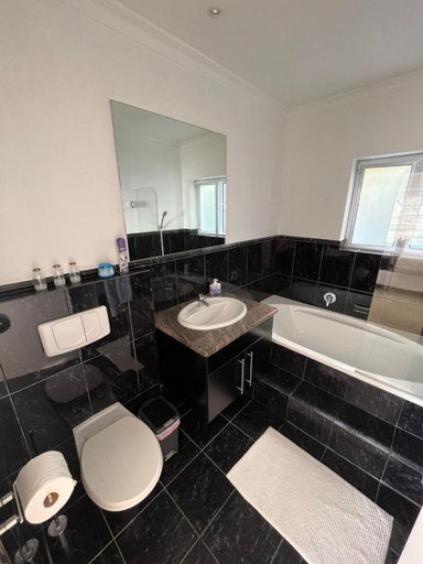 Bathroom 2, Apartment with sea view, City of Cape Town