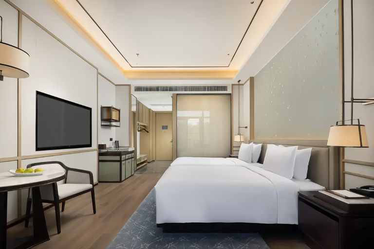 Bedroom 2, New World Shijiazhuang Hutuo Resort Hotel, Shijiazhuang