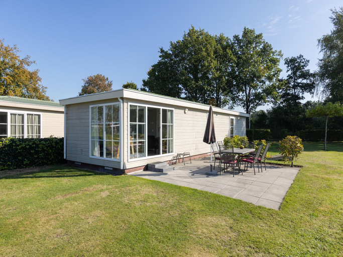 Others 3, Luxe Chalet w Sauna, Hellendoorn