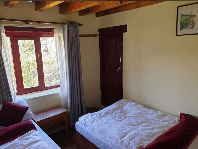 Others 3, Paradise Trekkers Home, Dhaualagiri