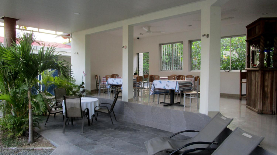 Food & Drinks, Sueno Tranquilo, Aguirre