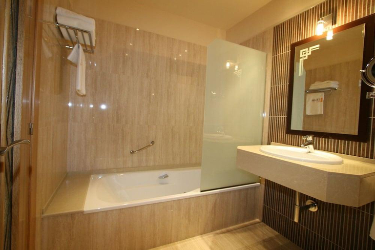 Bathroom 4, Hotel Felisa SPA, Cantabria