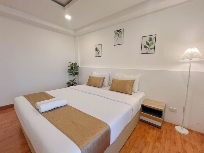Bedroom 24
