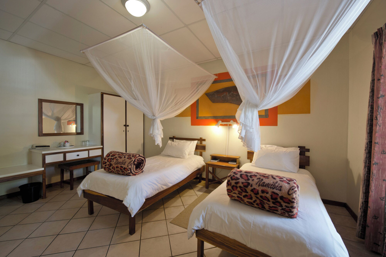 Bedroom 2, Oshakati Country Lodge, Oshakati East