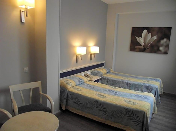 Bedroom 3, Apartamentos Colon Playa, Las Palmas