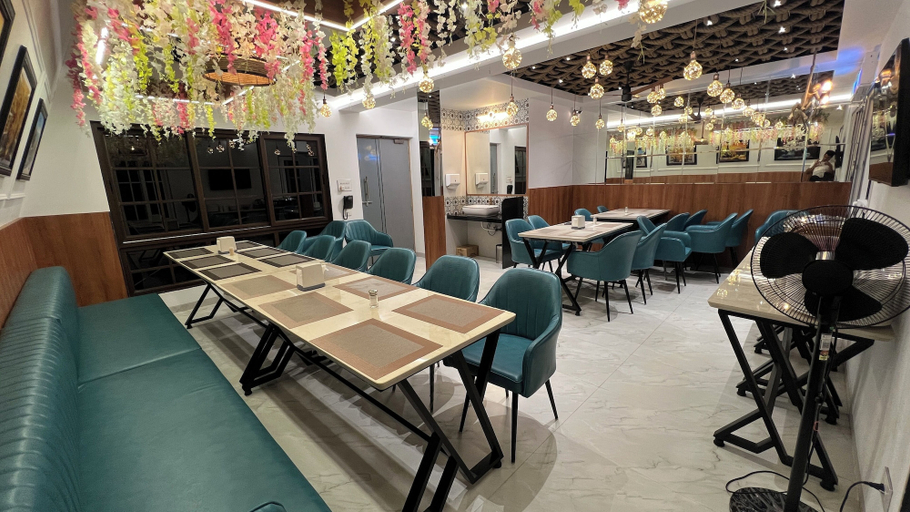 Food & Drinks 5, Sova's Nature Hideout, Pune