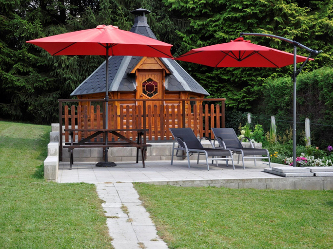 Others 4, Lakeview Stay in Vielsalm, Luxembourg