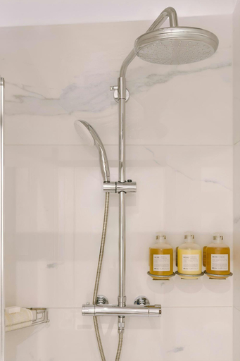Bathroom 4, The Voyage Hotel Paddington, London