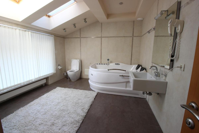 Bathroom 3, Beliy Bereg, Ramenskiy rayon