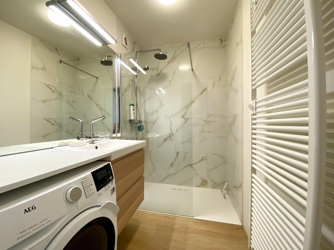 Bathroom 4, Apartment in Nieuwpoort with sea view, West-Vlaanderen