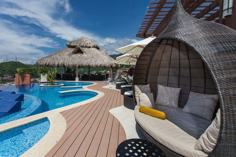 Sport & Beauty 2, Pinnacle Resorts 220, Puerto Vallarta